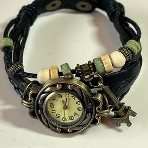 Yik Fung Vintage Leather Watch Bracelet Working New Battery